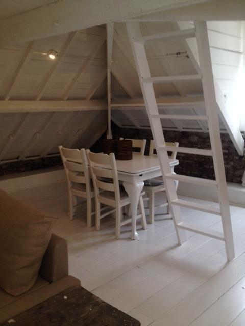Attic Room Judy'S ซานด์โวร์ต ห้อง รูปภาพ