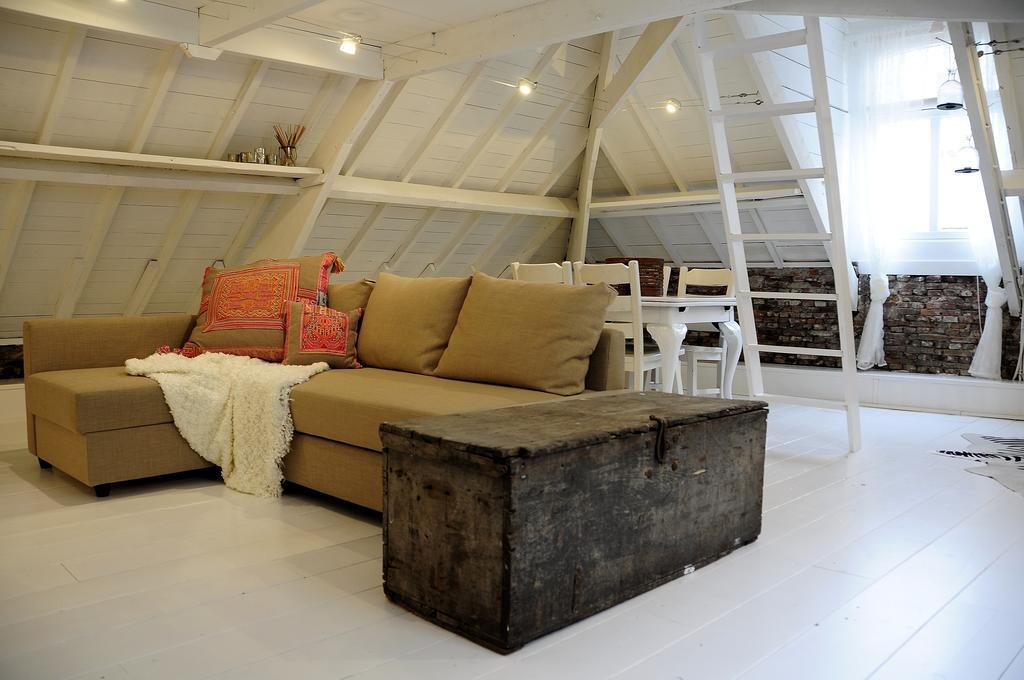 Attic Room Judy'S ซานด์โวร์ต ห้อง รูปภาพ
