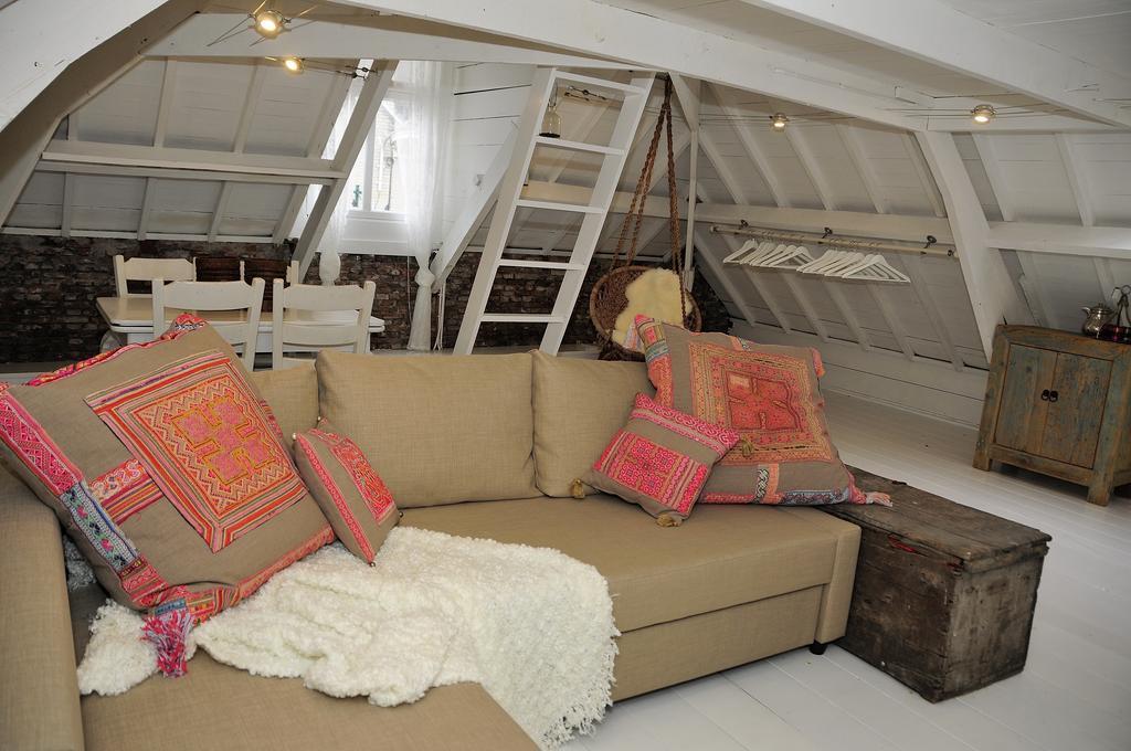 Attic Room Judy'S ซานด์โวร์ต ห้อง รูปภาพ